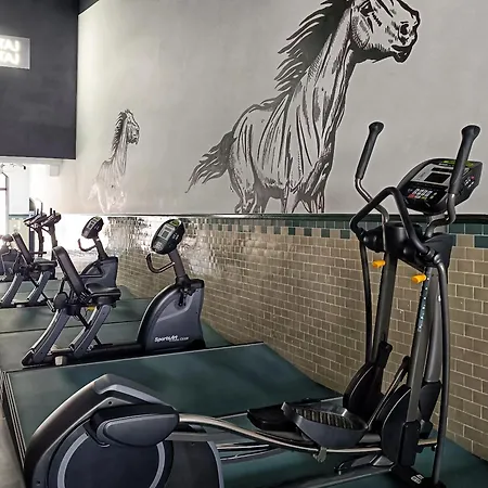 17th Floor With River View Panorama Вроцлав