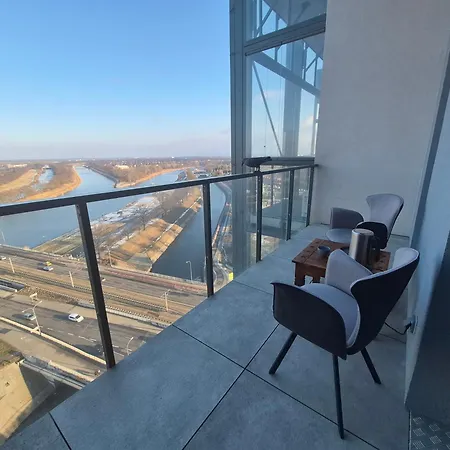 17th Floor With River View Panorama アパート